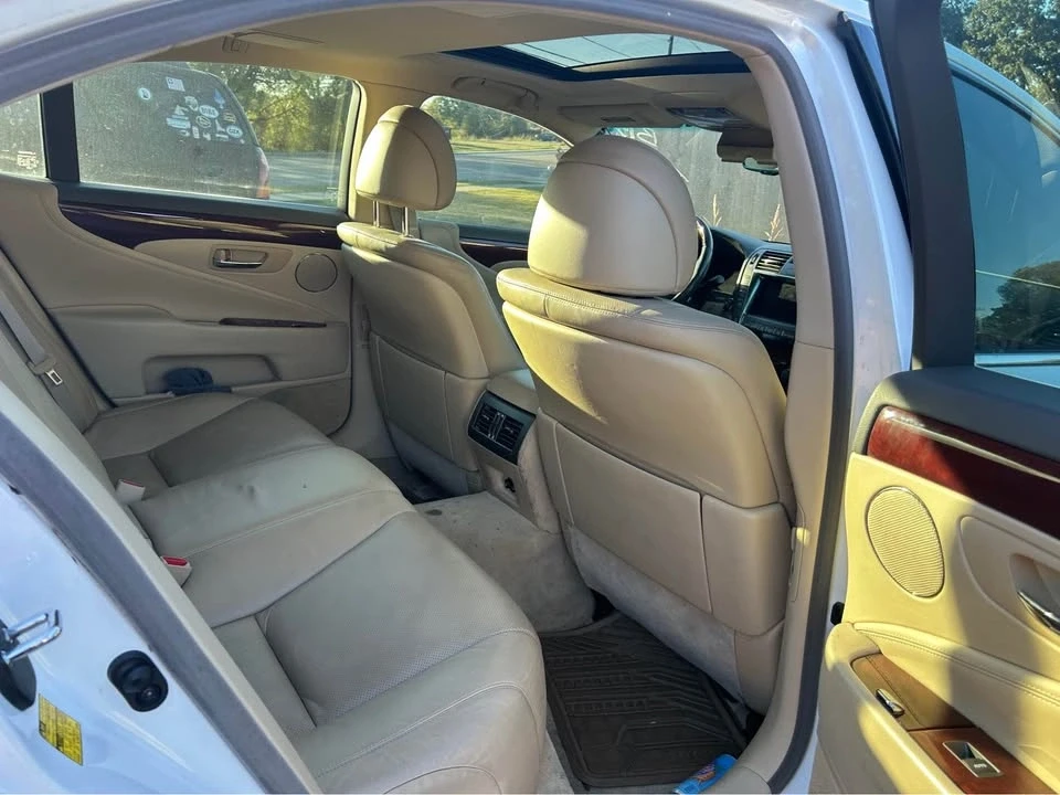 2008 Lexus LS 4th Gen - Image 11 of 11