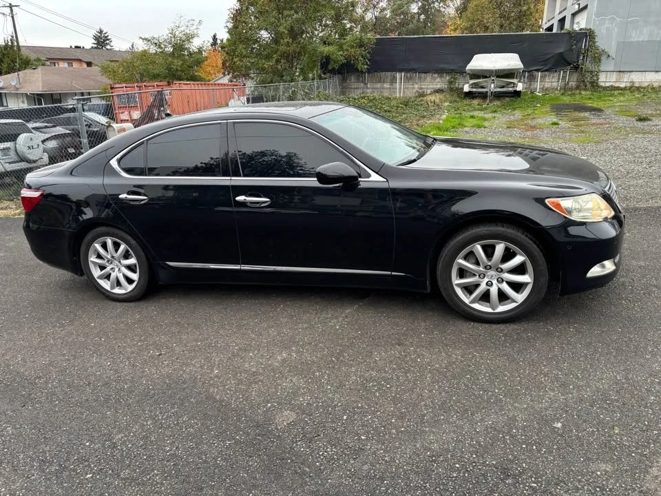 2008 Lexus LS 4th Gen - Image 14 of 20