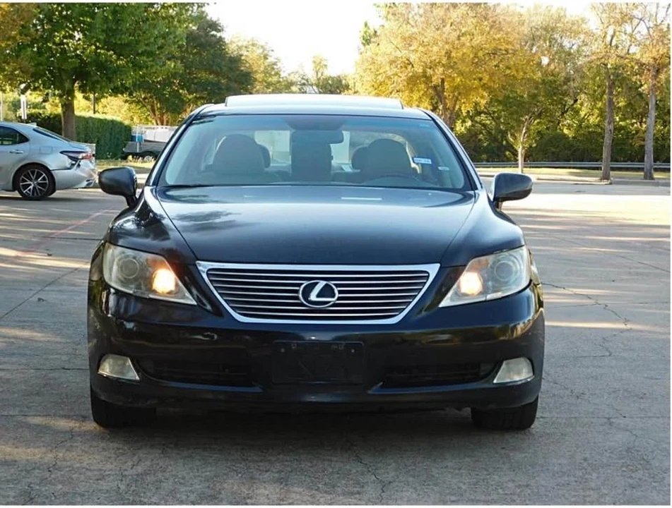 2008 Lexus LS 4th Gen - Image 9 of 18