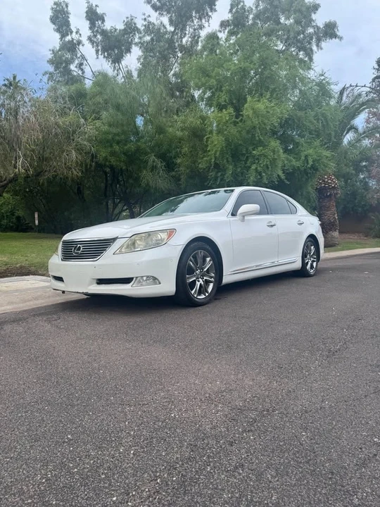 2008 Lexus LS 4th Gen - Image 3 of 13