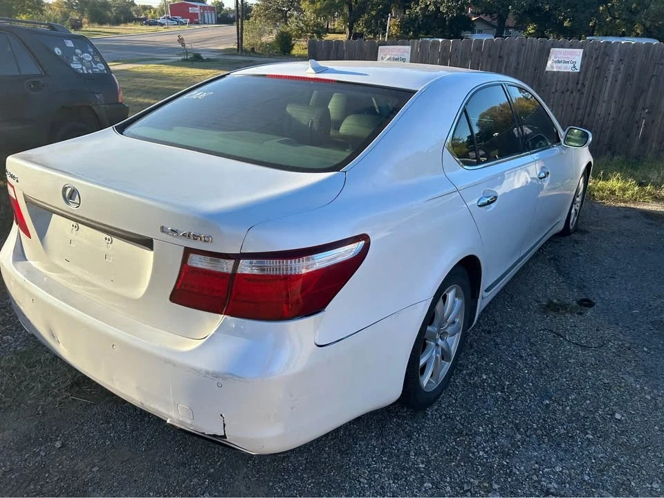 2008 Lexus LS 4th Gen - Image 10 of 11