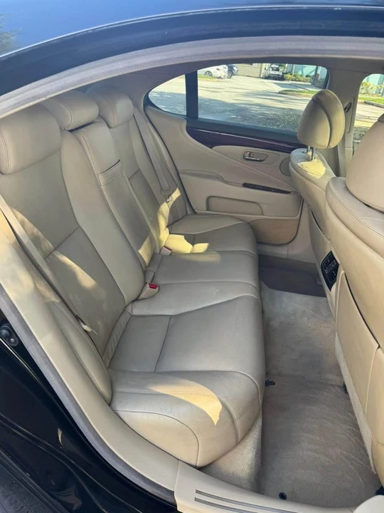 2008 Lexus LS 4th Gen - Image 13 of 18