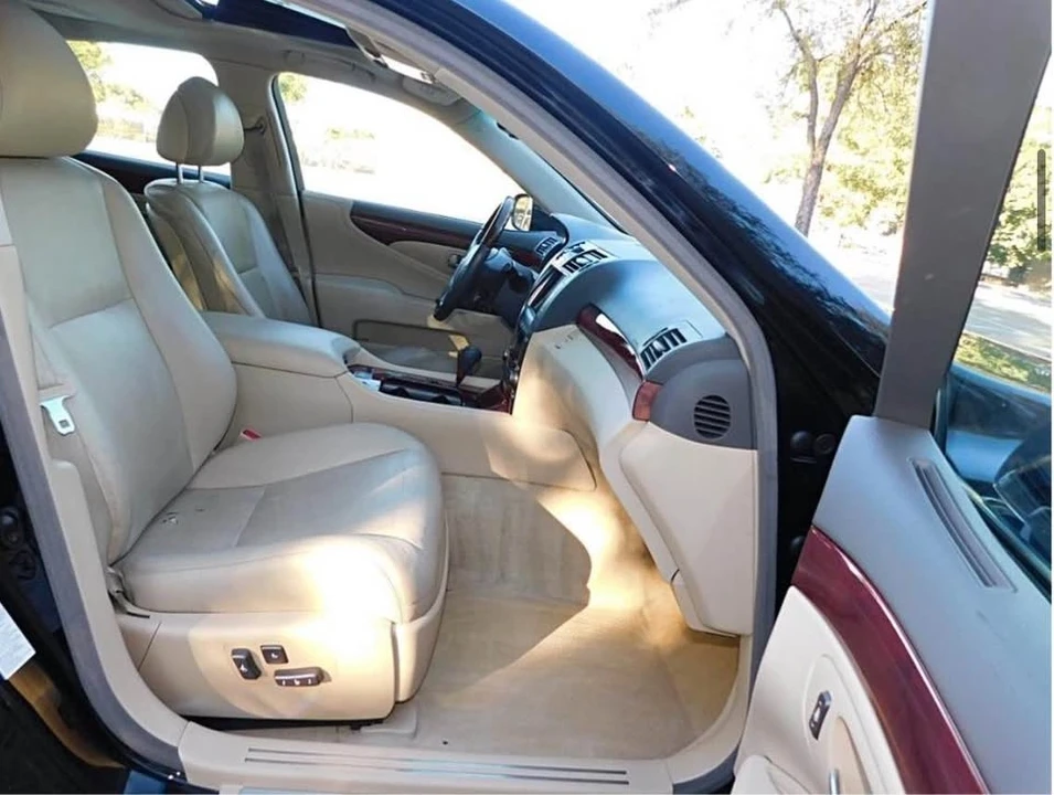 2008 Lexus LS 4th Gen - Image 17 of 18