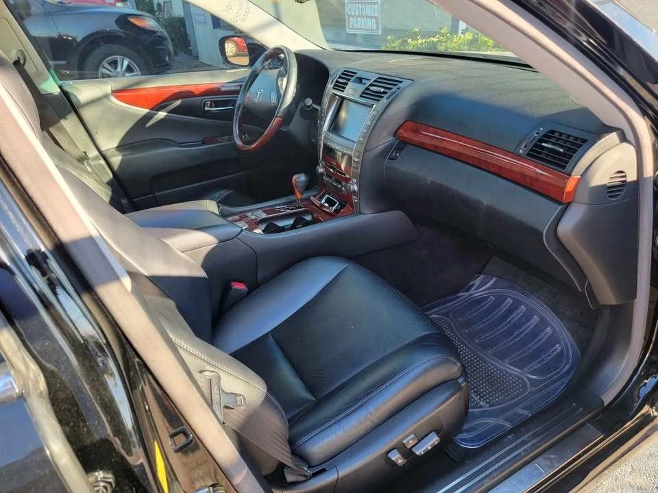 2008 Lexus LS 4th Gen - Image 3 of 5