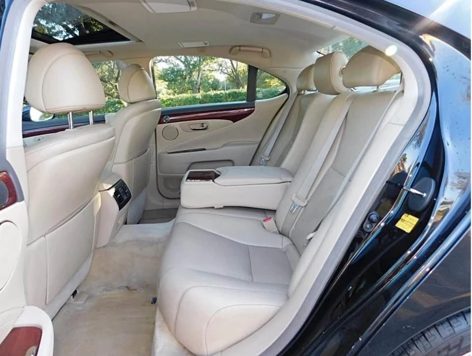 2008 Lexus LS 4th Gen - Image 13 of 18