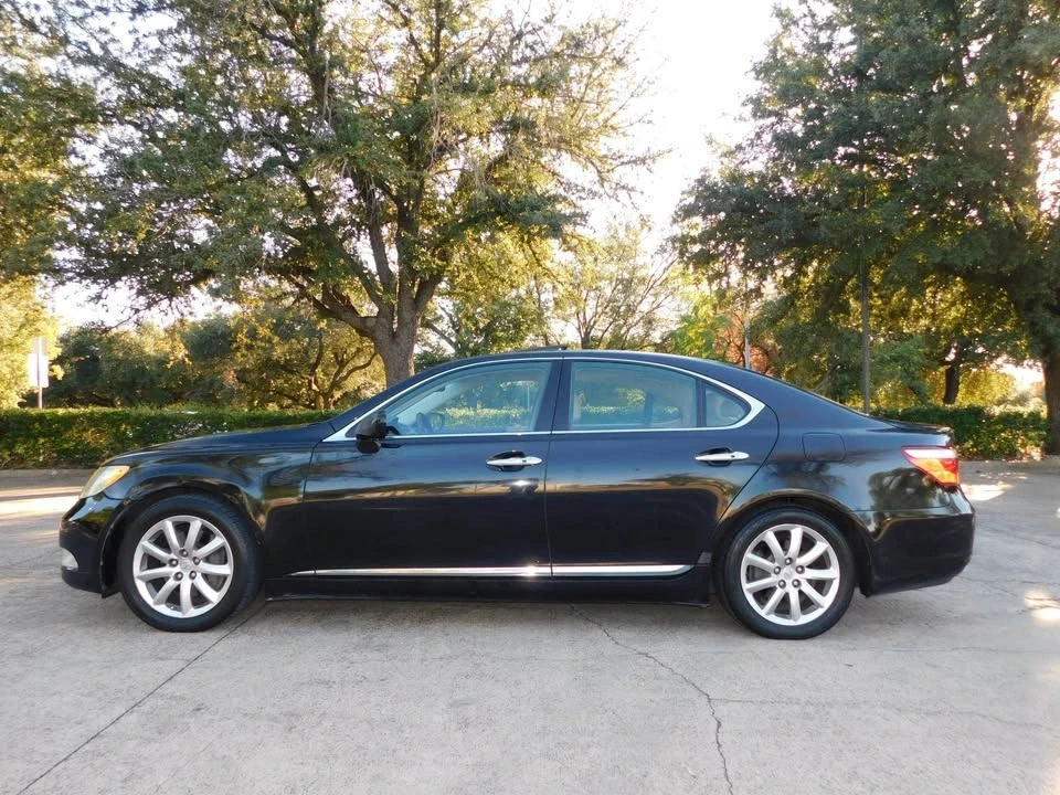2008 Lexus LS 4th Gen - Image 2 of 20