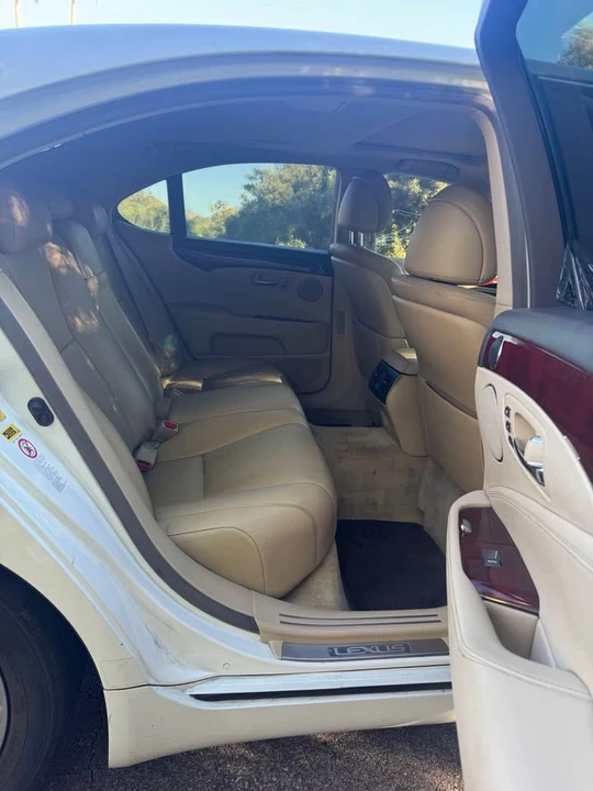 2008 Lexus LS 4th Gen - Image 7 of 13
