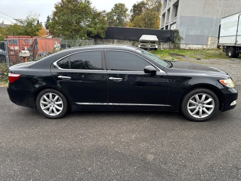 2008 Lexus LS 4th Gen - Image 3 of 20