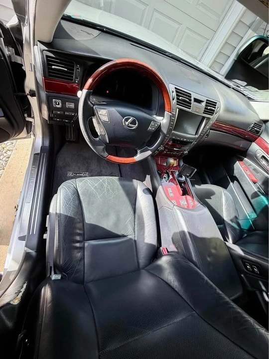 2008 Lexus LS 4th Gen - Image 12 of 20