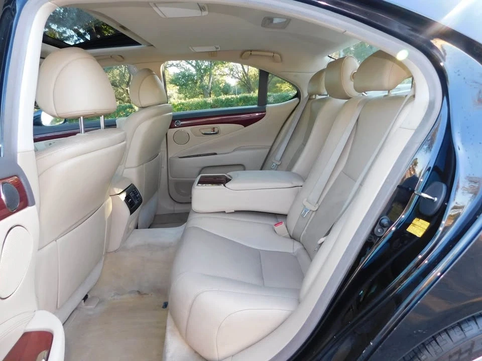 2008 Lexus LS 4th Gen - Image 10 of 20