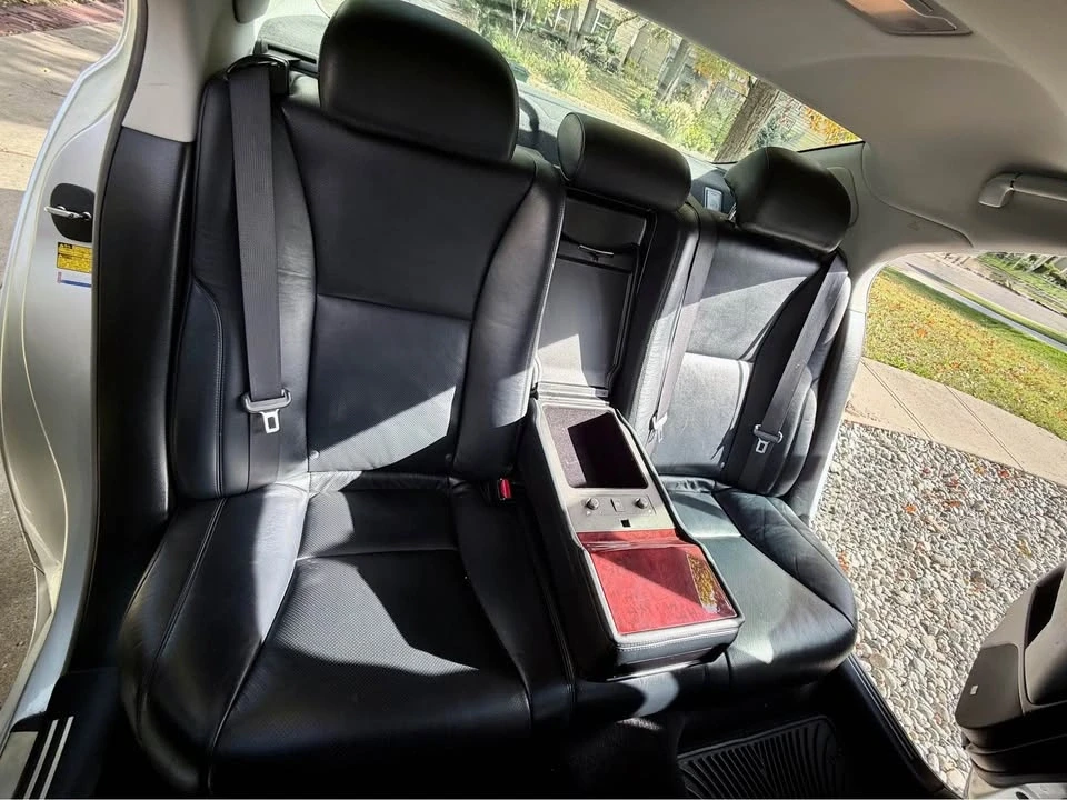 2008 Lexus LS 4th Gen - Image 16 of 20