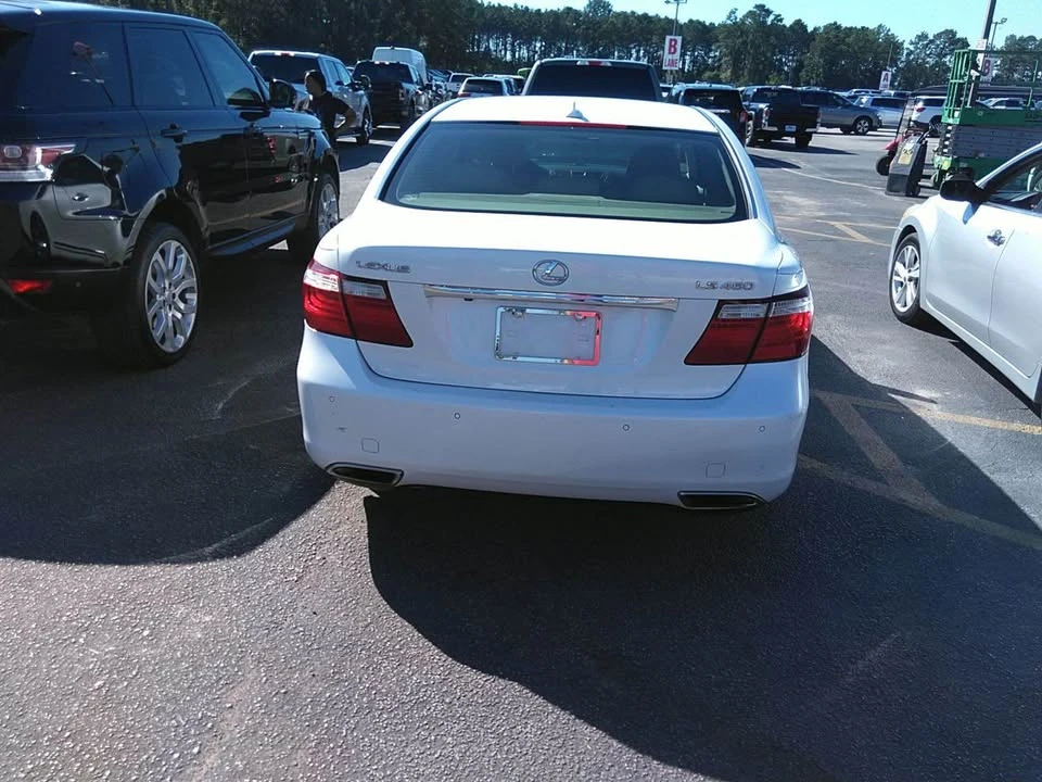 2008 Lexus LS 4th Gen - Image 4 of 13