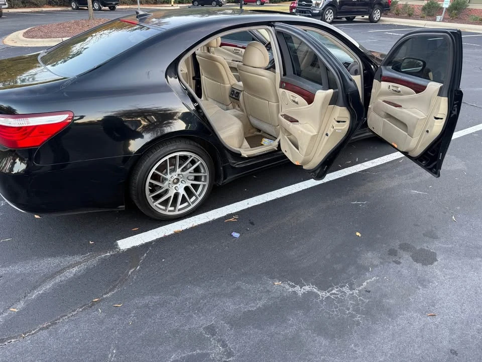 2008 Lexus LS 4th Gen - Image 2 of 13