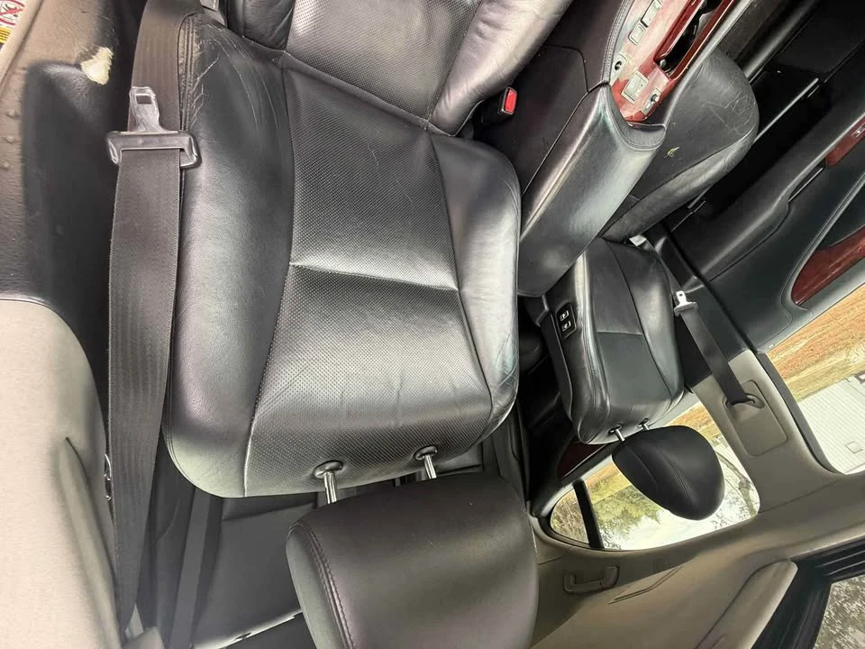 2008 Lexus LS 4th Gen - Image 5 of 7