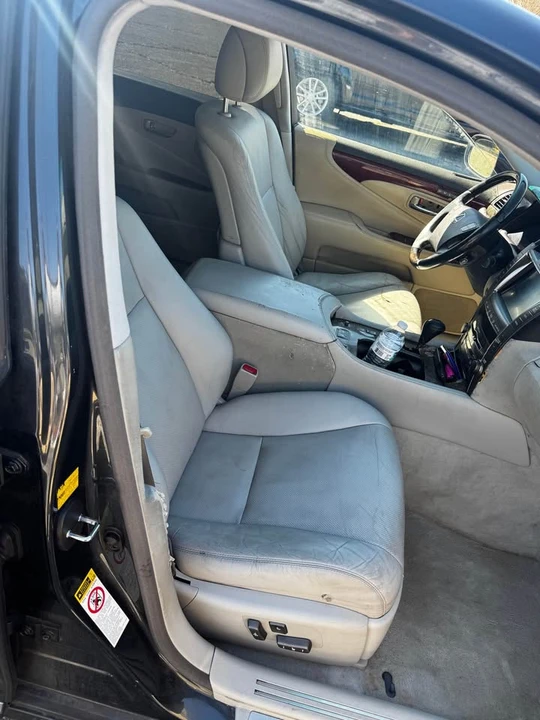 2008 Lexus LS 4th Gen - Image 3 of 3