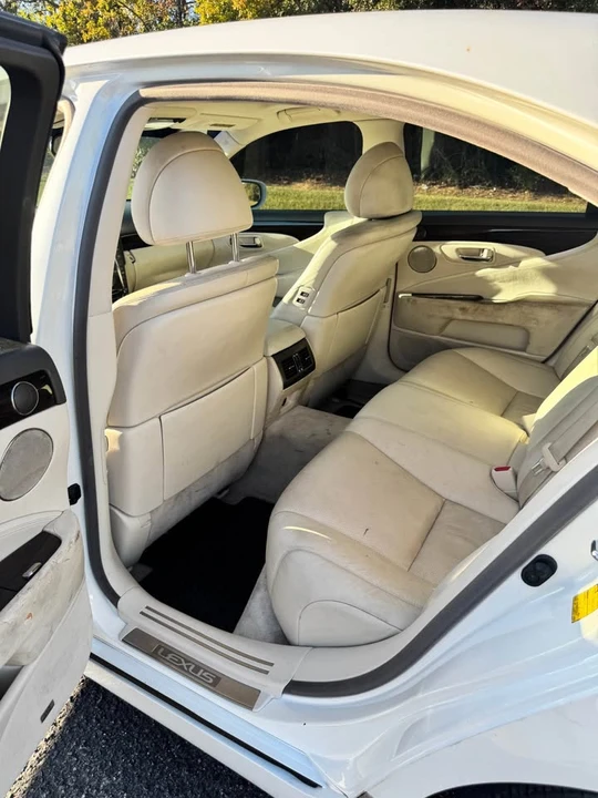 2008 Lexus LS 4th Gen - Image 7 of 18