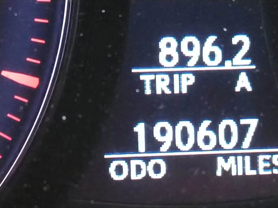 2008 Lexus LS 4th Gen - Image 11 of 13