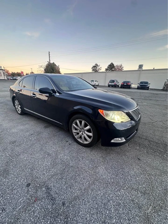 2008 Lexus LS 4th Gen - Image 4 of 15