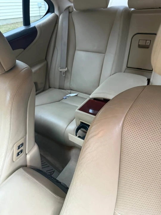 2008 Lexus LS 4th Gen - Image 9 of 13