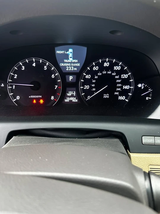 2008 Lexus LS 4th Gen - Image 3 of 8