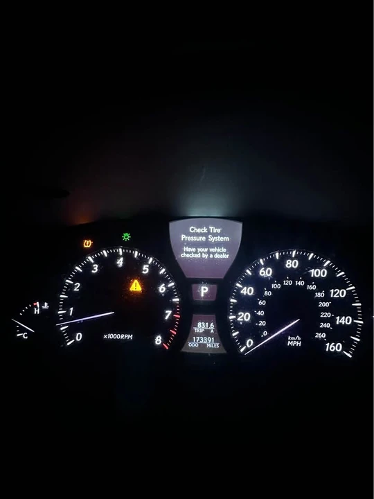 2008 Lexus LS 4th Gen - Image 12 of 15