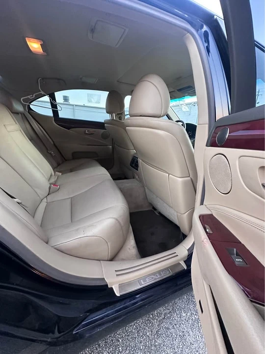 2008 Lexus LS 4th Gen - Image 7 of 15