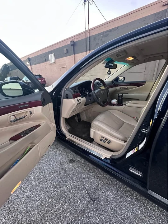 2008 Lexus LS 4th Gen - Image 10 of 15