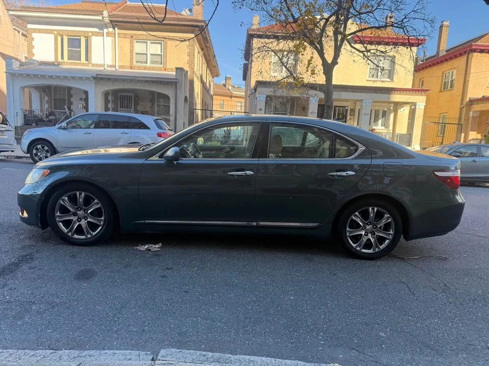 2008 Lexus LS 4th Gen - Image 7 of 16