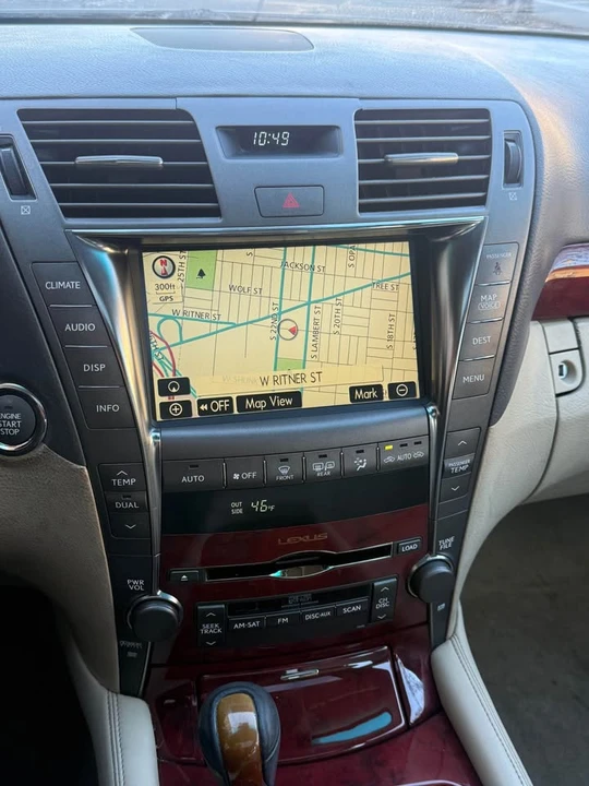 2008 Lexus LS 4th Gen - Image 14 of 16
