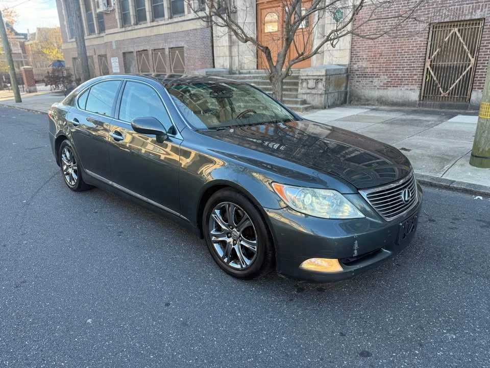 2008 Lexus LS 4th Gen - Image 2 of 16
