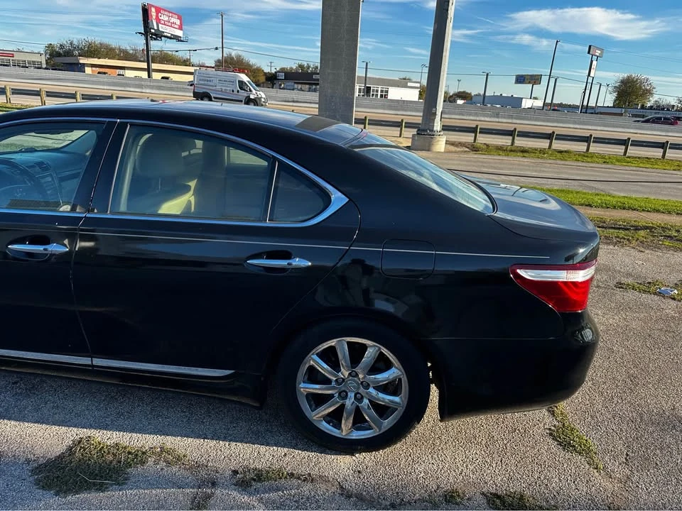 2008 Lexus LS 4th Gen - Image 4 of 20