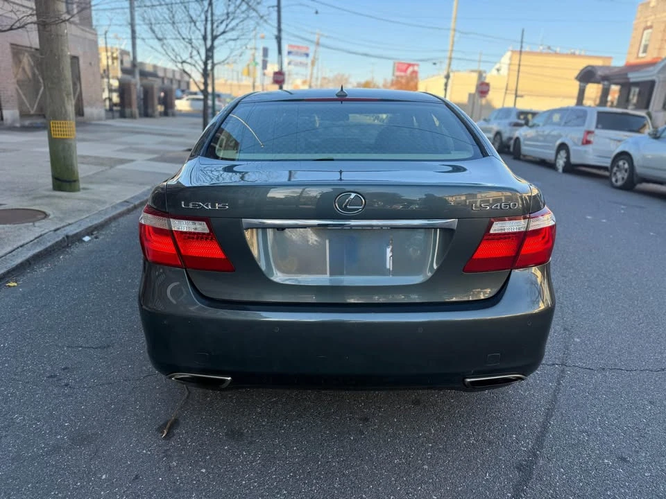 2008 Lexus LS 4th Gen - Image 5 of 16