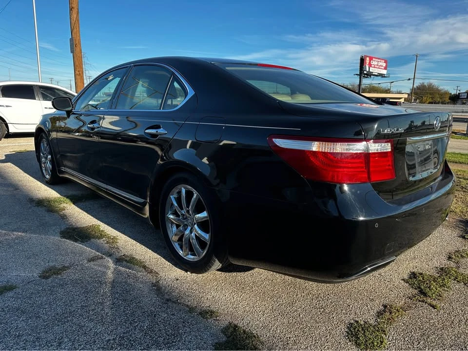 2008 Lexus LS 4th Gen - Image 5 of 20