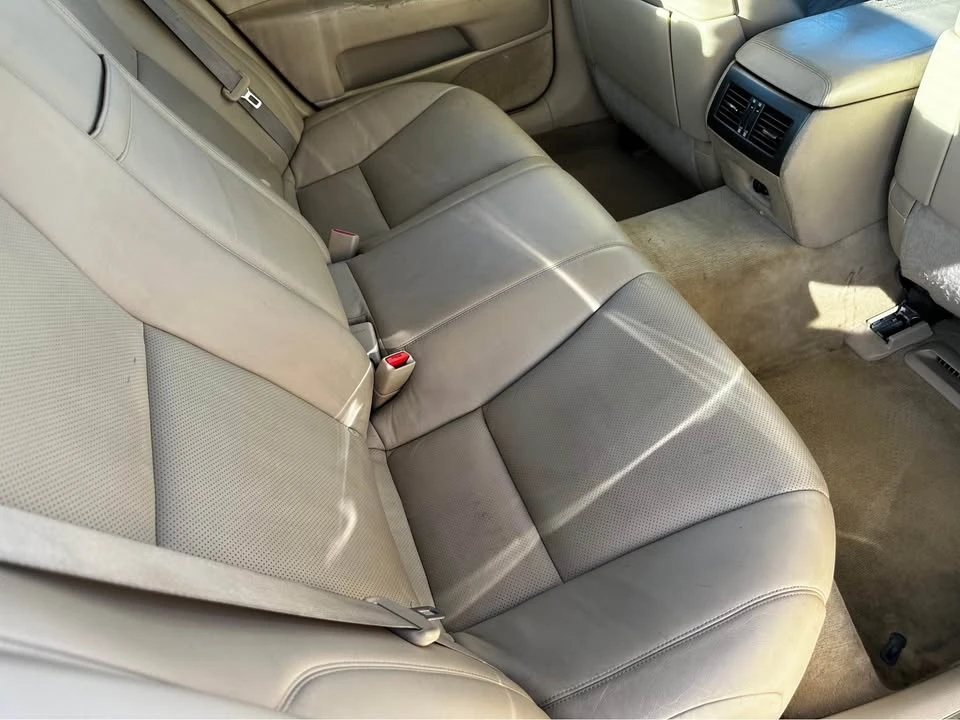 2008 Lexus LS 4th Gen - Image 12 of 20