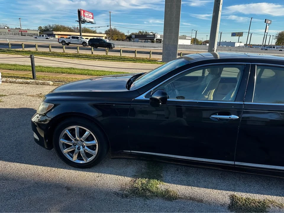2008 Lexus LS 4th Gen - Image 3 of 20