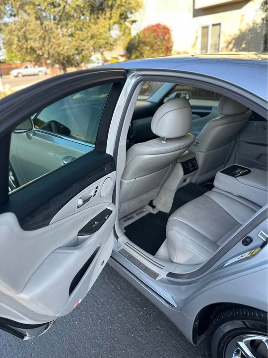 2008 Lexus LS 4th Gen - Image 8 of 13