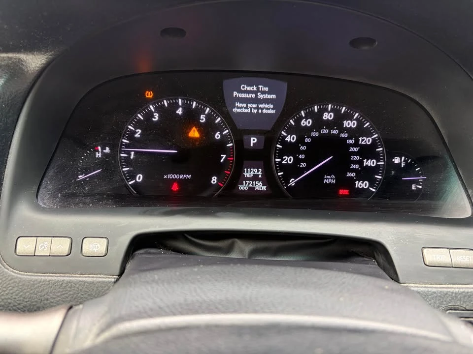 2008 Lexus LS 4th Gen - Image 7 of 9