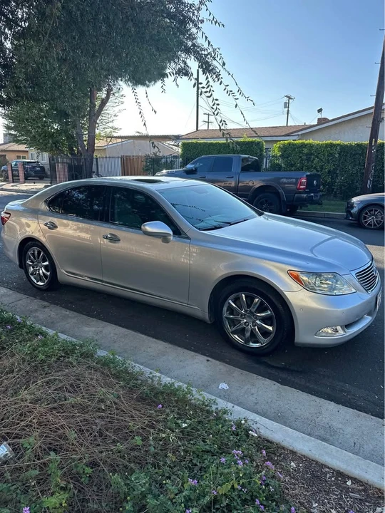 2008 Lexus LS 4th Gen - Image 6 of 13