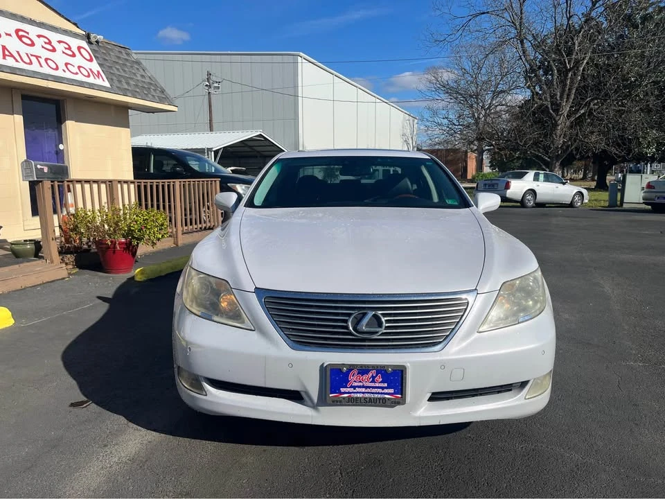 2008 Lexus LS 4th Gen - Image 8 of 13