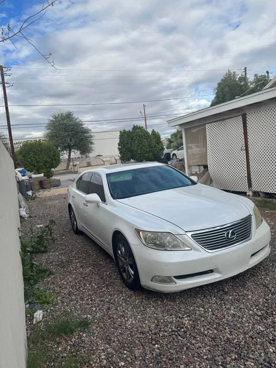 2008 Lexus LS 4th Gen - Image 2 of 8