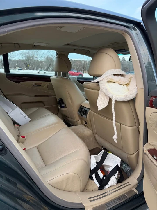 2008 Lexus LS 4th Gen - Image 4 of 7