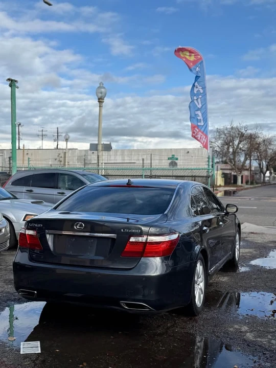 2008 Lexus LS 4th Gen - Image 4 of 15