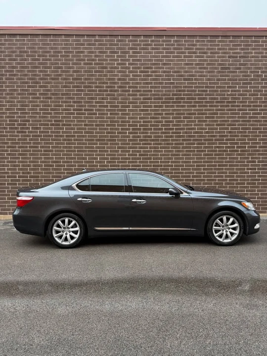 2008 Lexus LS 4th Gen - Image 6 of 15