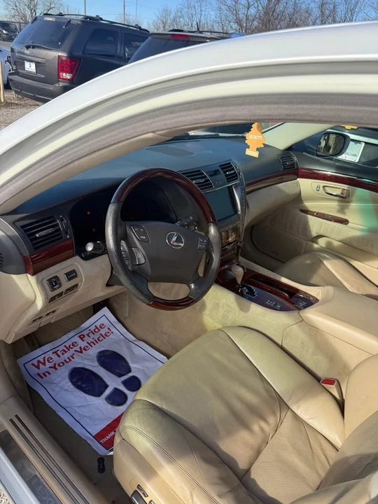 2008 Lexus LS 4th Gen - Image 19 of 19