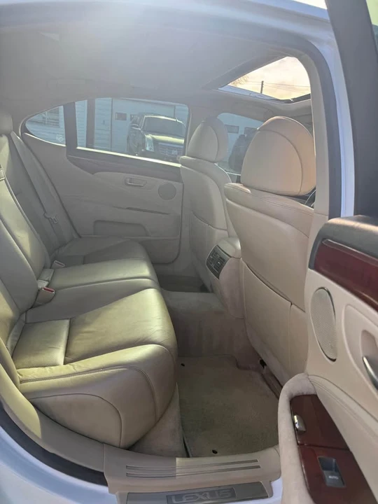 2008 Lexus LS 4th Gen - Image 2 of 19