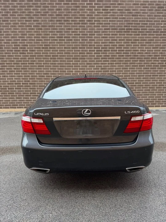 2008 Lexus LS 4th Gen - Image 8 of 15