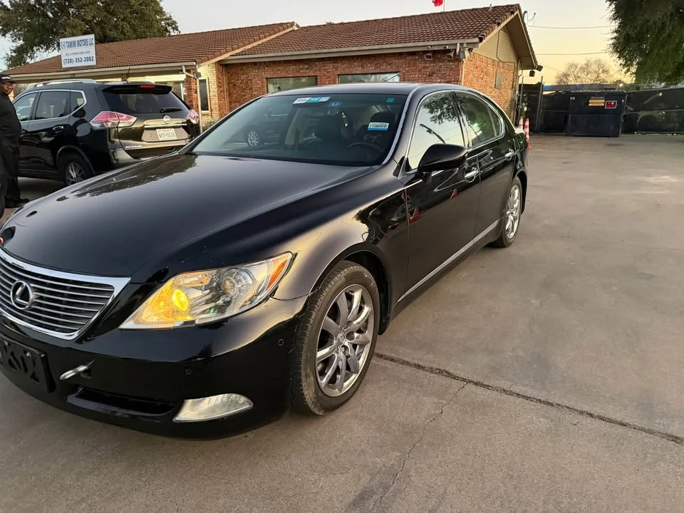 2008 Lexus LS 4th Gen - Image 4 of 8