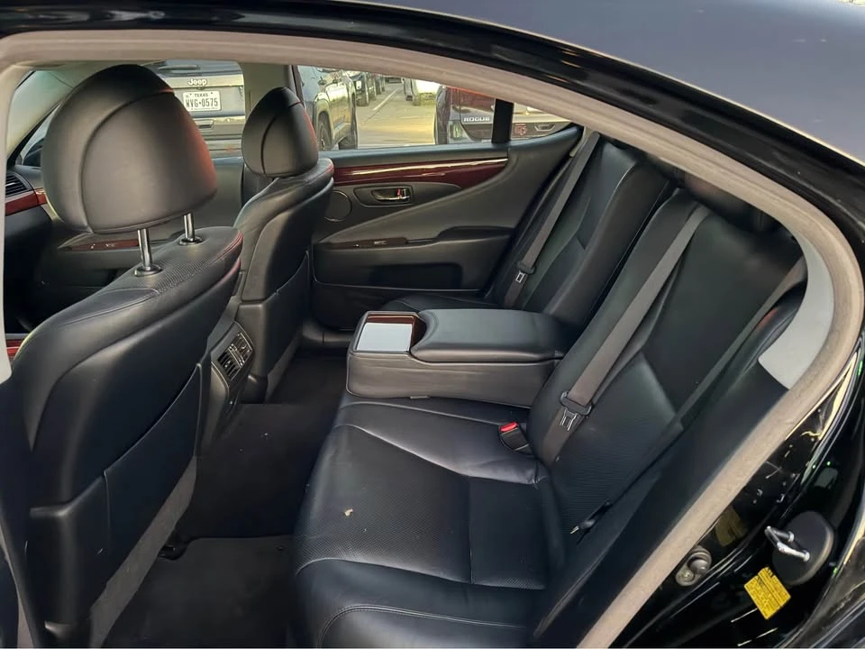 2008 Lexus LS 4th Gen - Image 7 of 8