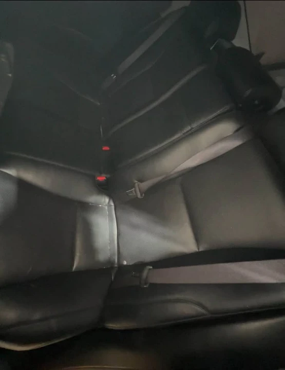 2008 Lexus LS 4th Gen - Image 16 of 18