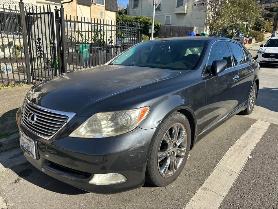 2008 Lexus LS 4th Gen - Image 4 of 14